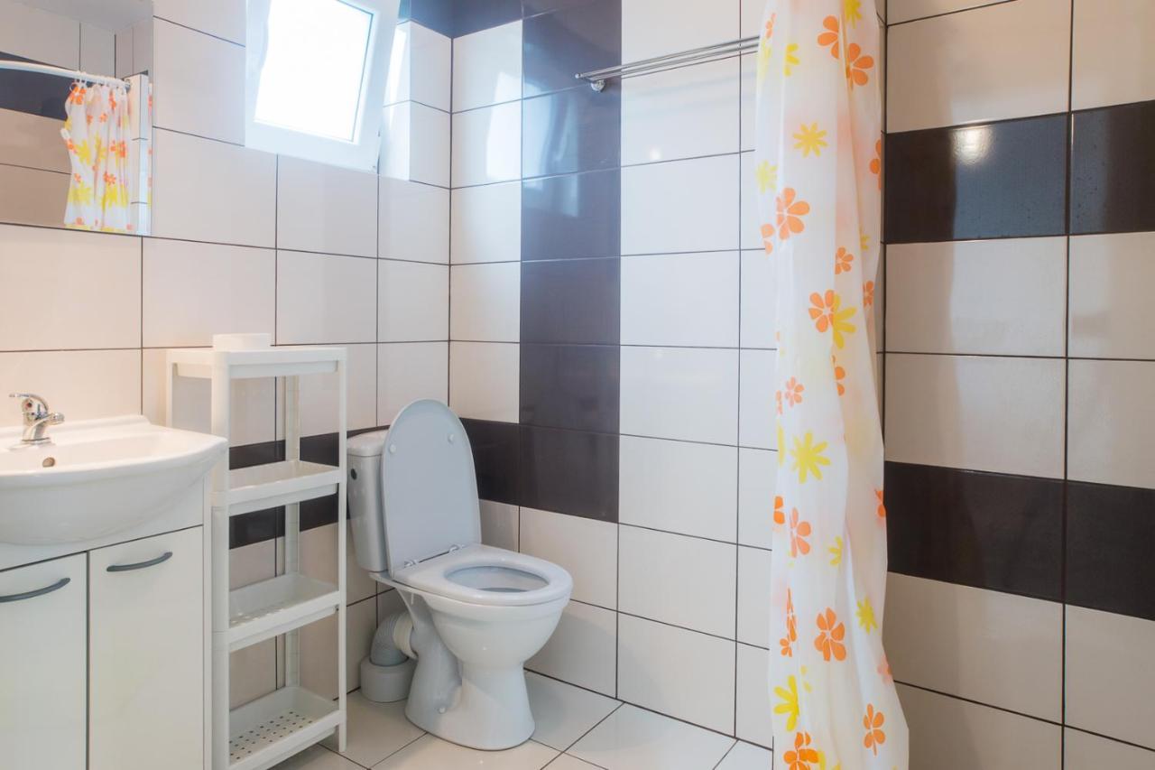 Aqua Fun Domki Z Basenem Darlowo Ngoại thất bức ảnh